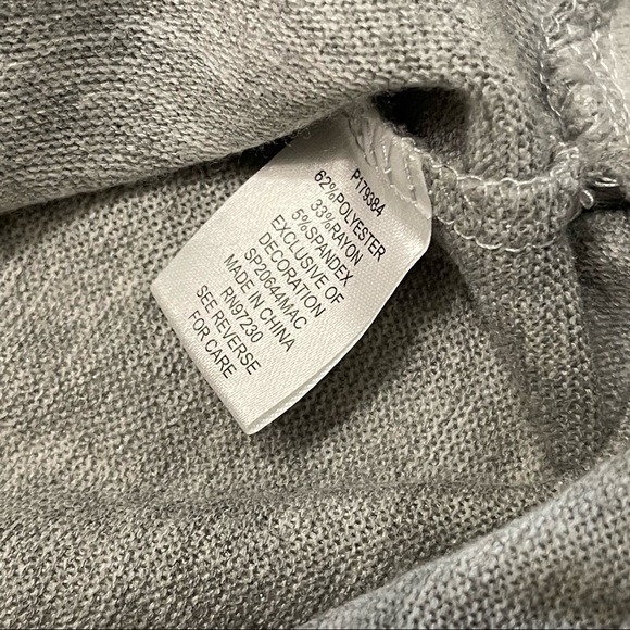 ALMOST FAMOUS 2 SWEATERS |set of 2 v-neck open arm fancy shoulder tie CR… - Picture 16 of 16